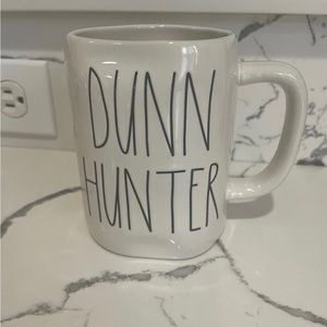 DUNN HUNTER MUG